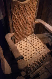 Davis Staedler CC 2.0 The Torture Museum - Prague - Torture Chair https://www.flickr.com/photos/voxaeterno/14867320967/